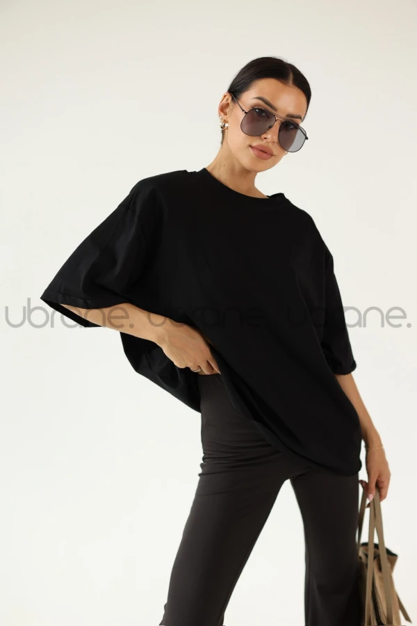 T-SHIRT OVERSIZE TEO CZARNA