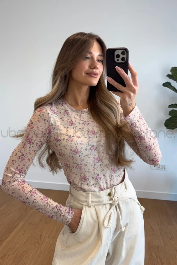 BLUZKA LONGSLEEVE HELEN BEŻ I PUDROWE KWIATY