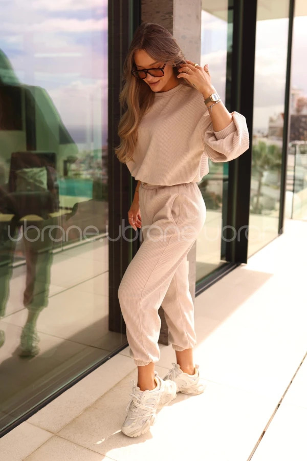 ZESTAW DRESOWY PRĄŻKOWANY LIO NUDE 5